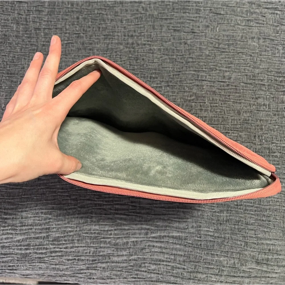 MacBook/laptop case